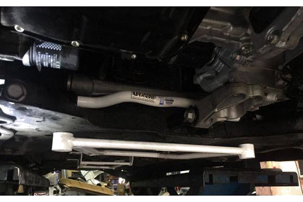 Stabilizator zawieszenia przedni 27mm Ultra Racing for Toyota C-HR (AX-10) 1.2T/1.8 2WD 18+
