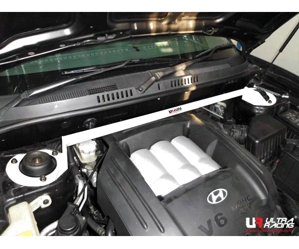 Rozpórka przednia (Front Upper Strut Bar)Ultra Racing Hyundai Santa Fe 01-06 SM