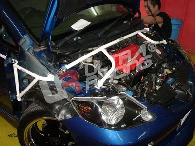 Rozpórka przedniego kielicha (Fender Brackets) Ultra Racing Honda Jazz/Fit 01-08
