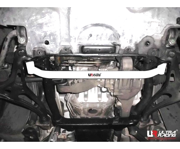 Rozpórka przednia dolna (Front Lower Bar) 1885 Ultra Racing Mercedes ML 3.5 W164 05-11