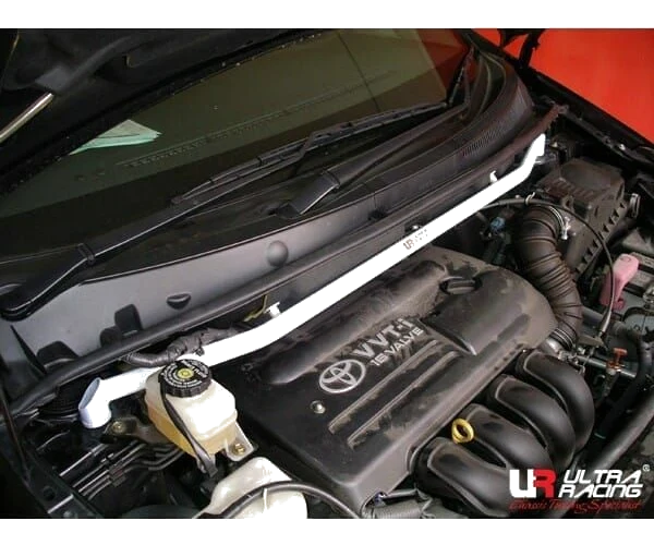 Rozpórka przednia (Front Upper Strut Bar)(135) Ultra Racing Lexus LS 430 (XF30) 4.3 V8 2WD 00-06