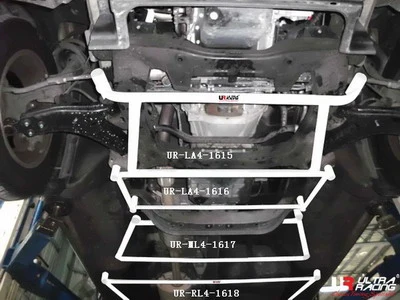 Rozpórka środkowa (Mid Lower Brace) Ultra Racing Hyundai H1 07+ 2.5D
