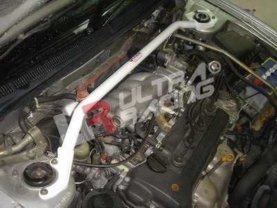 Rozpórka przednia (Front Upper Strut Bar)Ultra Racing Nissan Sunny 95-99 B14