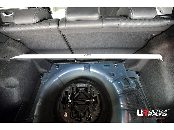 Rozpórka tylna górna (Rear Upper Strut Bar) Ultra Racing Hyundai I30 1.6D 12-17