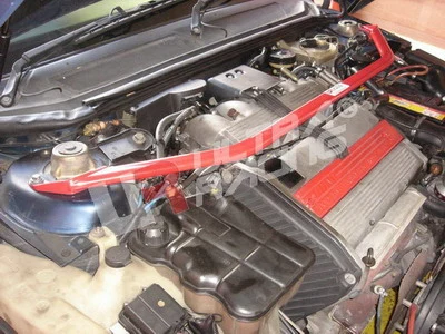 Rozpórka przednia (Front Upper Strut Bar)Ultra Racing Fiat Coupe 16V