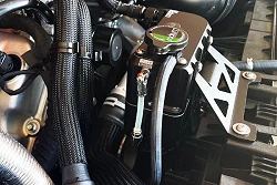 Coolant Tank Kit Ford Mustang 2015+ Radium Engineering