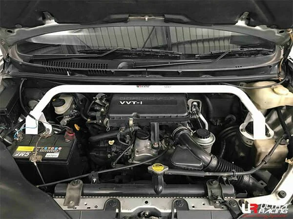 Rozpórka przednia (Front Upper Strut Bar)(3774) Ultra Racing Toyota Avanza (F600) 1.3/1.5 2WD 03-11