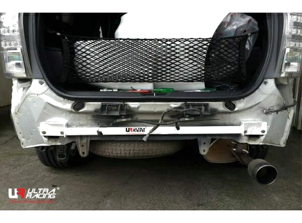 Rozpórka tylna (Rear Torsion Bar) (924) Ultra Racing Toyota Wish (AE10) 1.8 2WD 03-09