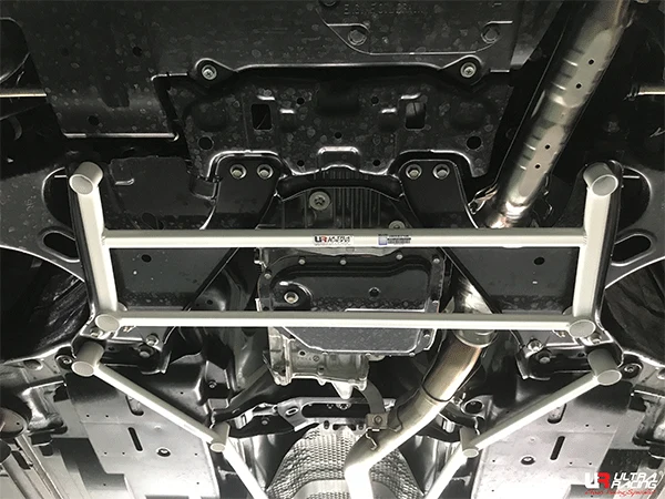 Rozpórka przednia dolna (Front Lower Brace) (4103) Ultra Racing Subaru Forester (SK) 2.0 4WD 19+