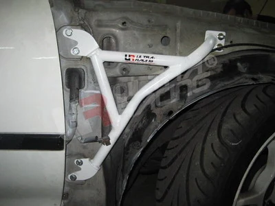 Rozpórka przedniego kielicha (Fender Brackets) Ultra Racing Honda Civic 92-95 2/3D /DelSol