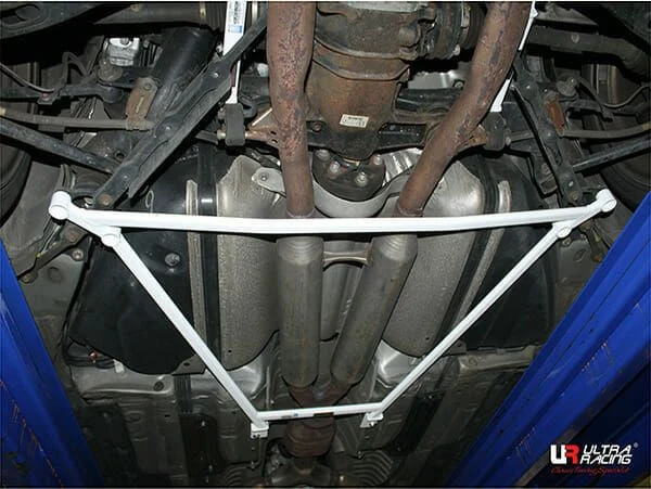 Rozpórka tylna dolna (Rear Lower Bar) (3293) Ultra Racing Lexus SC 430 (Z40) 4.3 2WD Cabriolet/Convertible 01-05