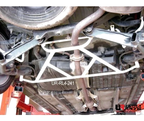 Rozpórka tylna dolna (Rear Lower Bar) (241) Ultra Racing Toyota Wish (AE10) 2.0 2WD 03-17