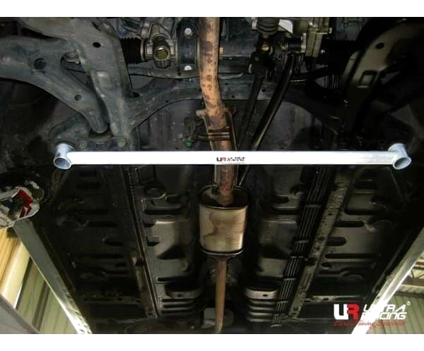 Rozpórka przednia dolna (Front Lower Tiebar) (3070) Ultra Racing Hyundai Visto (FF) 800T 2WD 97-14