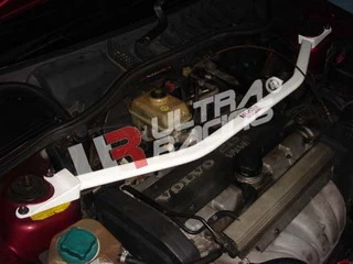 Rozpórka przednia (Front Upper Strut Bar)106 Ultra Racing Volvo 850 NA