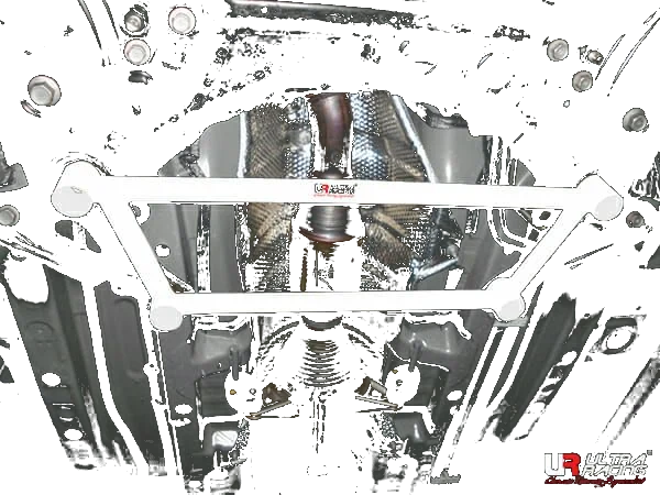 Rozpórka przednia dolna (Front Lower Brace) (2353) Ultra Racing Scion TC 2.5 2WD 11-14/Scion TC FL 2.5 14-16/Scion XB 1.5 08-15