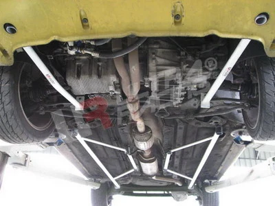 Rozpórka podłogi (Floor Bars) Ultra Racing Fiat Punto 2 MK2/HGT