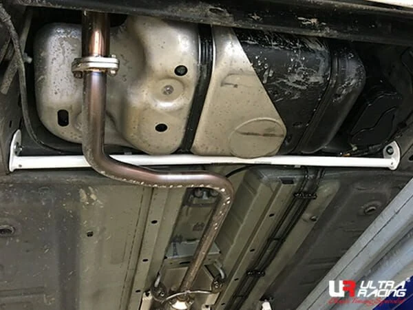 Rozpórka tylna dolna (Rear Lower Bar) (4146) Ultra Racing Chevrolet New Spark (M400) 1.0 2WD FL -22