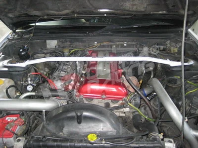 Rozpórka przednia (Front Upper Strut Bar)Ultra Racing Nissan S13 89-94 SR20DET