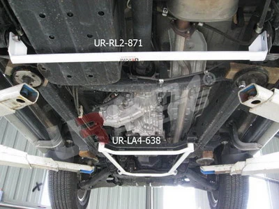 Rozpórka tylna dolna (Rear Lower Tiebar) Ultra Racing Mitsubishi Pajero IO 09+ (Sport)