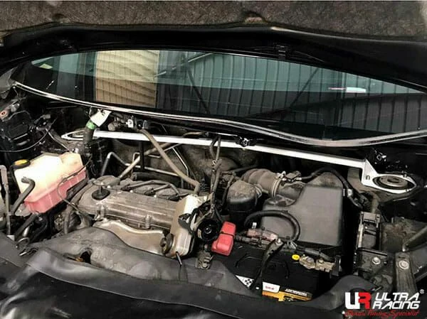 Rozpórka przednia (Front Upper Strut Bar)(3167) Ultra Racing Toyota Alphard/Vellfre (AH20) 2.4 2WD/4WD 08-15