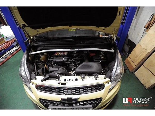 Rozpórka przednia (Front Upper Strut Bar)Ultra Racing Chevrolet Spark 10+