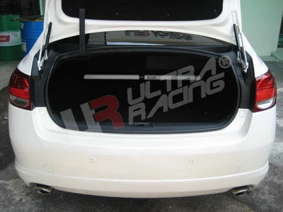 Rozpórka tylna górna (Rear Upper Strut Bar) Ultra Racing Lexus IS250/350 +GS300/350