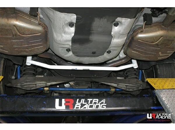 Rozpórka tylna dolna (Rear Lower Bar) (3233) Ultra Racing Volvo S80 2.4D/2.0T 2WD 07-16/XC60 3.0 10-17
