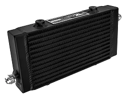Chłodnica oleju FMIC.Pro 240x140x40 asymetryczne wloty czarna