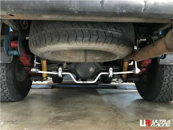Stabilizator zawieszenia tylny 19mm Ultra Racing for Isuzu D-Max 2nd Gen 2011 2.5D  - URTH-AR19-479(A)