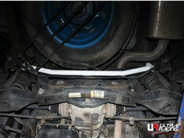 Rozpórka tylna dolna (Rear Lower Bar) (2177) Ultra Racing Ssangyong Kyron 2.7D 4WD 05-14/Rexton 2.0D/2.7D 06-12