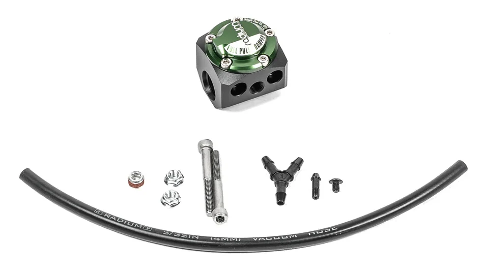 FPD-R Przelotowego tłumik pulsacji paliwa zestaw Radium Engineering