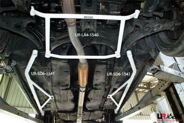 Rozpórka boczna (Side Bars) Ultra Racing Toyota Carina II 87-92 2.0
