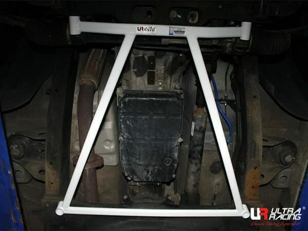 Rozpórka przednia dolna (Front Lower Brace) (2179) Ultra Racing Ssangyong Kyron 2.0D/2.7D 4WD 05-14