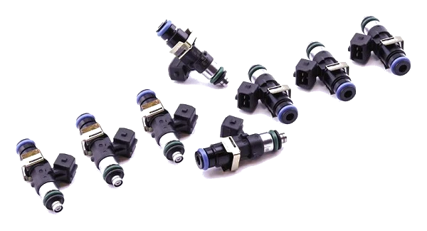Zestaw wtryskiwaczy DeatschWerks 1500cc BMW M5 E39 S62 2000-03 BMW M3 E90/E92/E93 4.0L S65 2008-13 Mercedes-Benz CL55/E55/SL55 AMG 5.5L V8 Supercharged 2003-06 and EV14 Universal 48mm standa