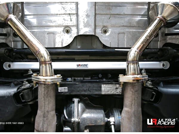 Rozpórka tylna dolna (Rear Lower Bar) (3812) Ultra Racing Chevrolet Camaro (SS) 6.2 V8 2WD 16+