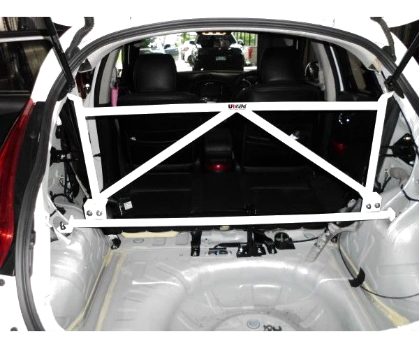 C-Pillar Cross Bar 2833 Ultra Racing Nissan Juke 10+