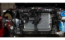 Wymiennik ciepła Mishimoto Infiniti Q50/Q60 3.0T 2016+