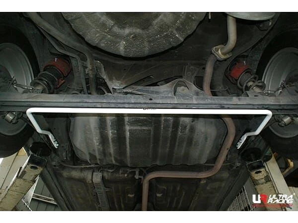 Stabilizator zawieszenia tylny 19mm Ultra Racing for Nissan Sentra (B14) 1.6 2WD 94-99