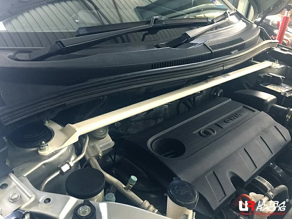 Rozpórka przednia (Front Upper Strut Bar)(3752) Ultra Racing Great Wall Haval M4 1.5 2WD MT 12-14