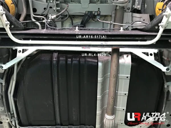 Rozpórka tylna dolna (Rear Lower Bar) (3929) Ultra Racing Nissan Serena (C27) 2.0 2WD 16+
