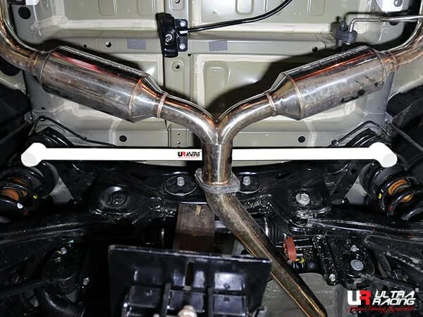 Rozpórka tylna dolna (Rear Lower Bar) (2513) Ultra Racing Kia Sorento (XM) 2.0D 4WD FL 13-14