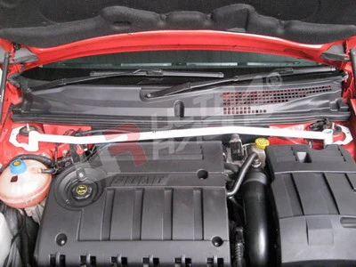 Rozpórka przednia (Front Upper Strut Bar)Ultra Racing Fiat Stilo 2.4