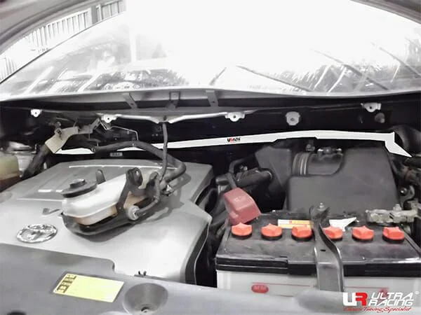 Rozpórka przednia (Front Upper Strut Bar)(2516) Ultra Racing Toyota Estima/Previa (XR50) 3.5 2WD 06+