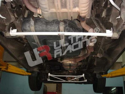 Rozpórka tylna dolna (Rear Lower Tiebar) Ultra Racing Kia Carnival