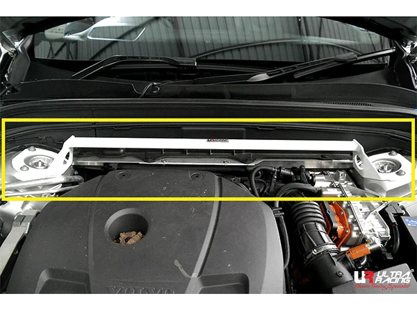 Rozpórka przednia (Front Upper Strut Bar)Ultra Racing Volvo XC90 T8 14+ 4WD Hybrid