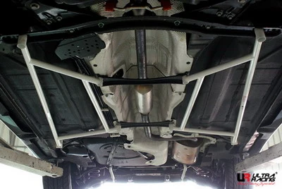 Rozpórka podłogi boczna (Floor/Side Bars) Ultra Racing Mazda 3 09+ BL