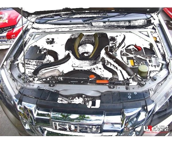 Rozpórka przednia (Front Upper Strut Bar)Ultra Racing Isuzu D-Max 2.5D 11+