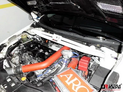 Rozpórka przednia (Front Strutbar) 1426 Ultra Racing Mitsubishi EVO X