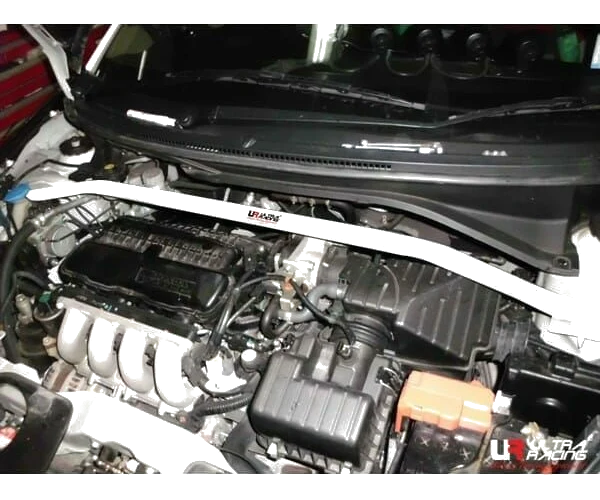 Rozpórka przednia (Front Upper Strut Bar)(1981) Ultra Racing Honda Brio (DD1/2) 1.2 2WD 11-18