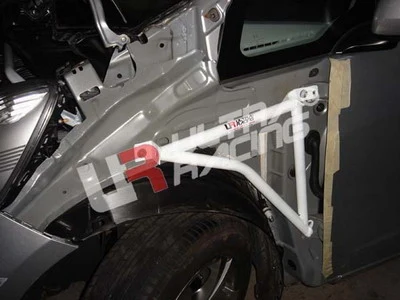 Rozpórka przedniego kielicha (Fender Brackets) Ultra Racing Honda Jazz/Fit 08+